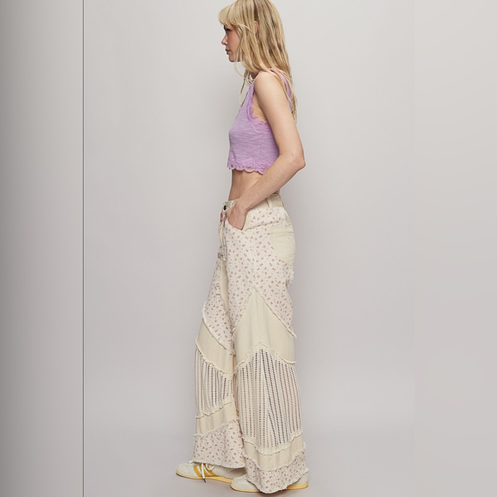 162. POL Cream Floral Patchwork Pants - Picture 4 of 4